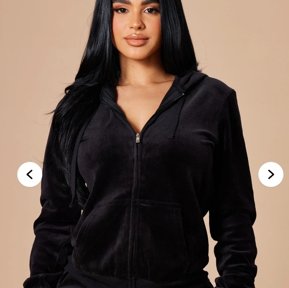 Fashion Nova Classic Velour Black Hoodie Sz. Small